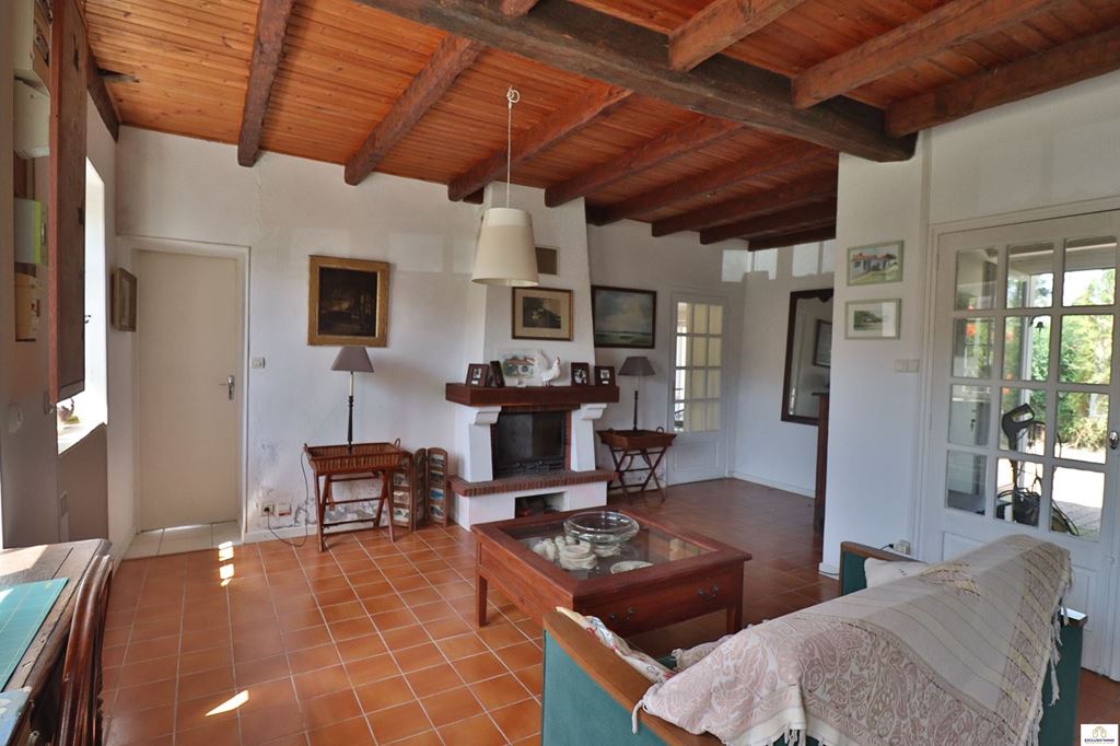 Maison longère CHAUMES EN RETZ (44320) EXCLUSIV'IMMO' title= 'Maison longère CHAUMES EN RETZ (44320) EXCLUSIV'IMMO